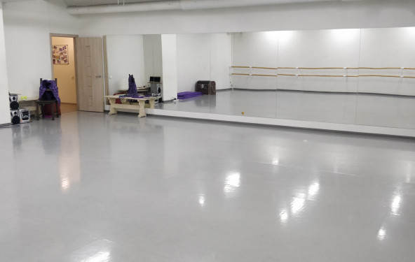 Большой зал для танцев и фитнеса - фото №1